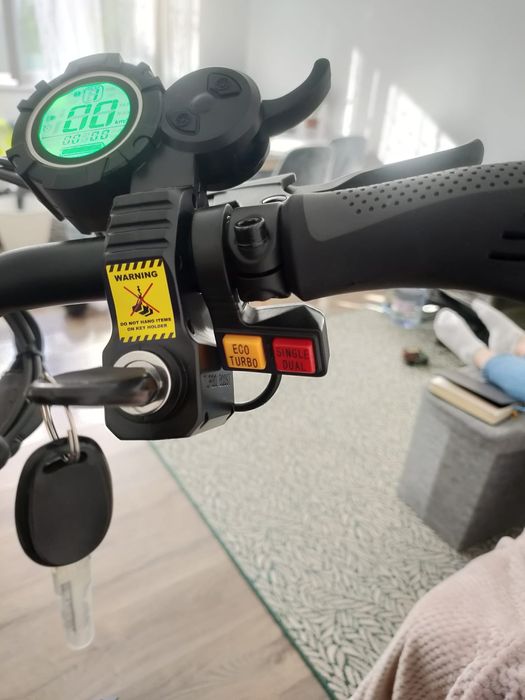 Trotineta electrica doua motoare 2 x 2800W  60V Arwibon GT08