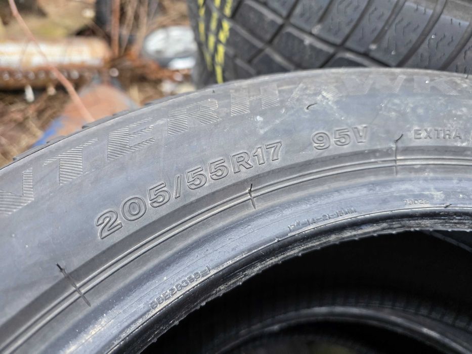 2бр Зимни гуми 205 55 17 - Firestone