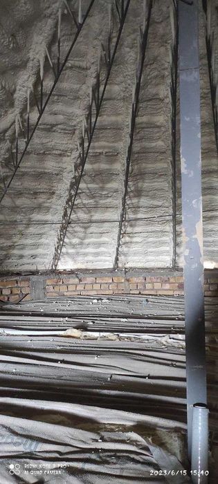 Pena sepish izolatsiya | Утепление крыши мансард | Пена утеплитель ППУ