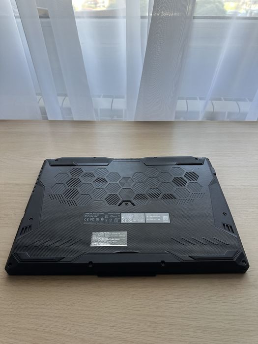 ASUS TUF Gaming A15 Ryzen 5 7535HS, RTX 3050 4GB, 16GB DDR5, 512GB SSD, 144Hz - 12 cicluri incarcare