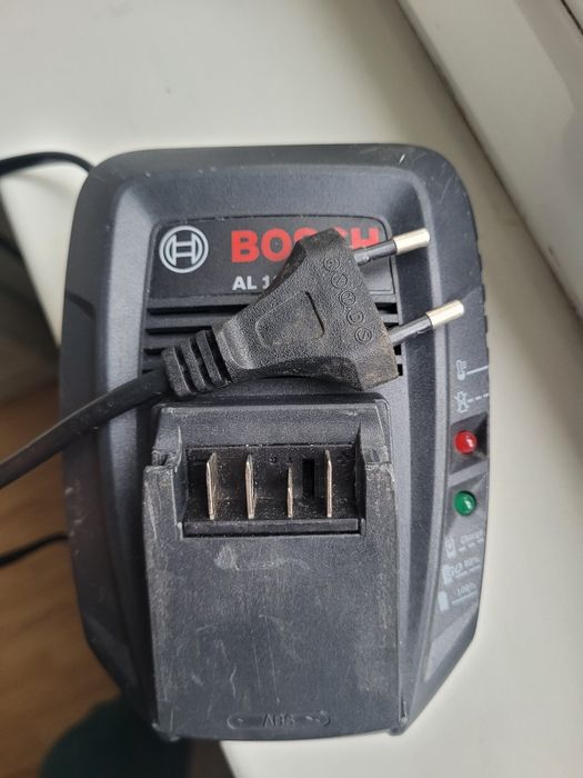 Incarcato și acumulator.boch