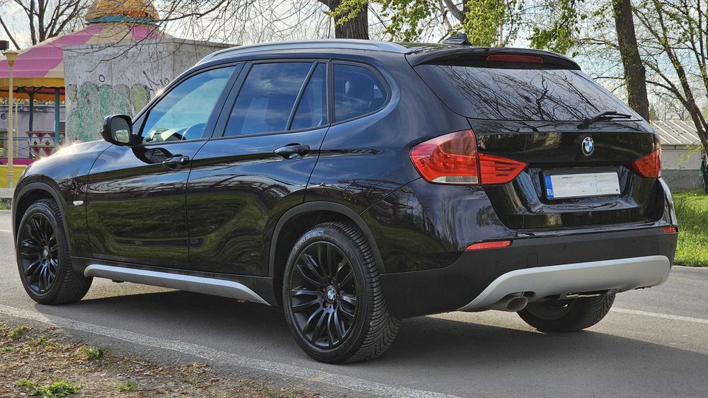 BMW X1 2010 — imagine 3