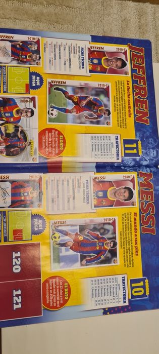 Album Panini Barcelona 2010/2011,lipsa 4 stickere.