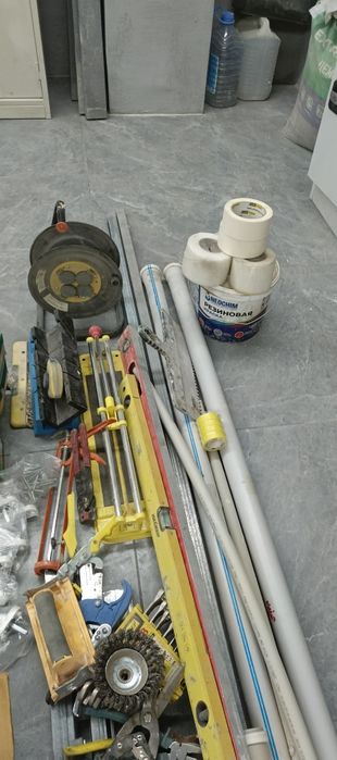 Продам материалы и инструменты для ремонта