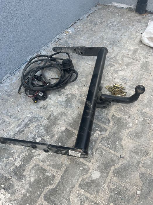 Продавам нов теглич за бус Фолксваген