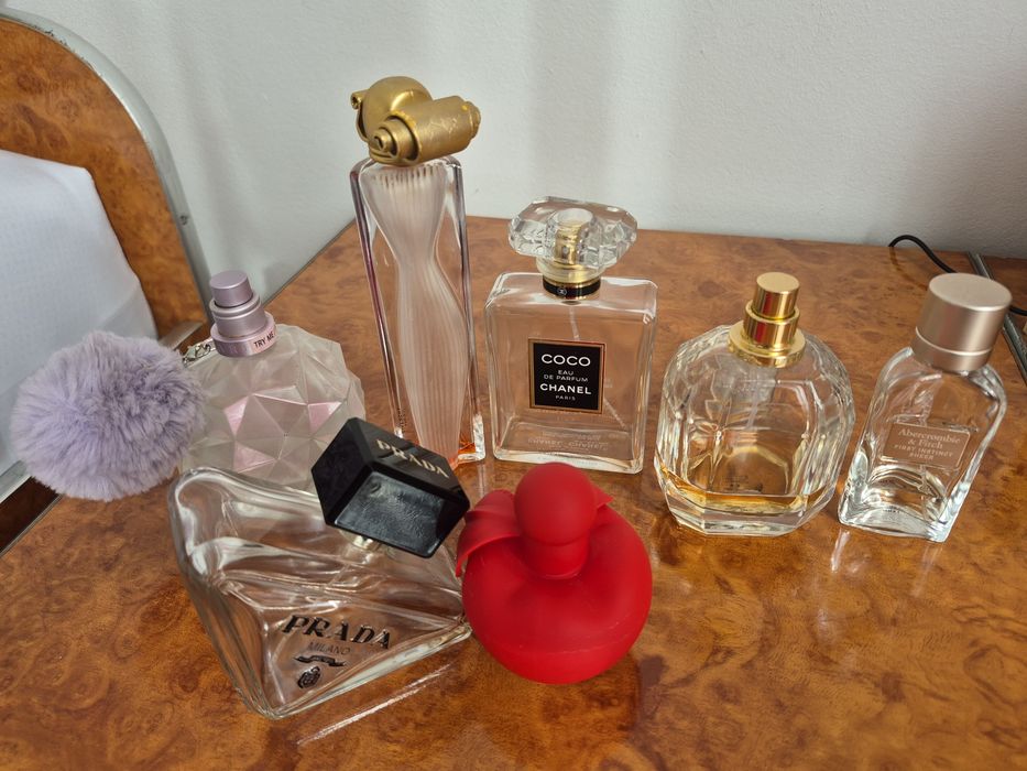 Sticle goale de parfum