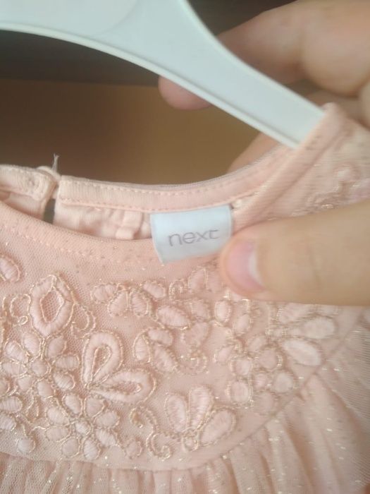 Праздничное платье(NEXT), для девочки 104 см (3-4 года)