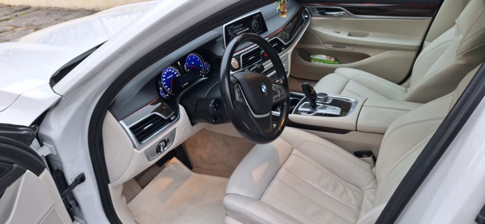 Vand BMW 730x Drive