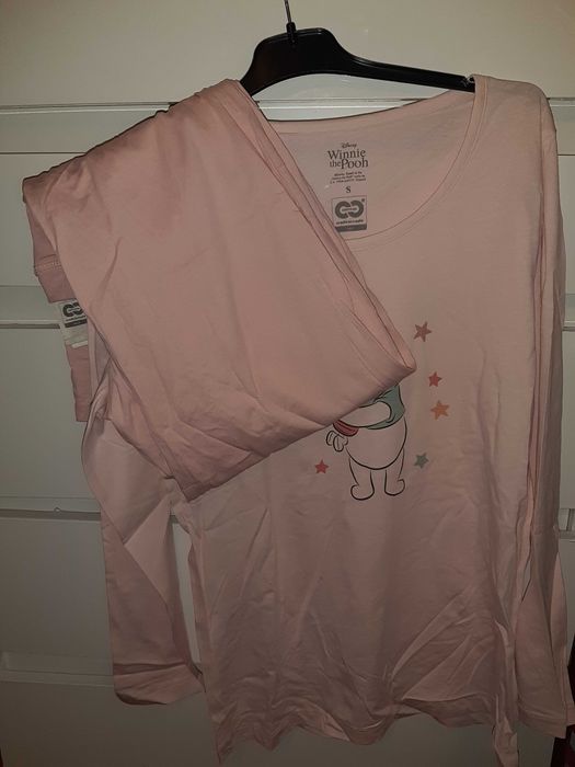 Pijama winnie the pooh - produs nou TRANSPORT GRATUIT