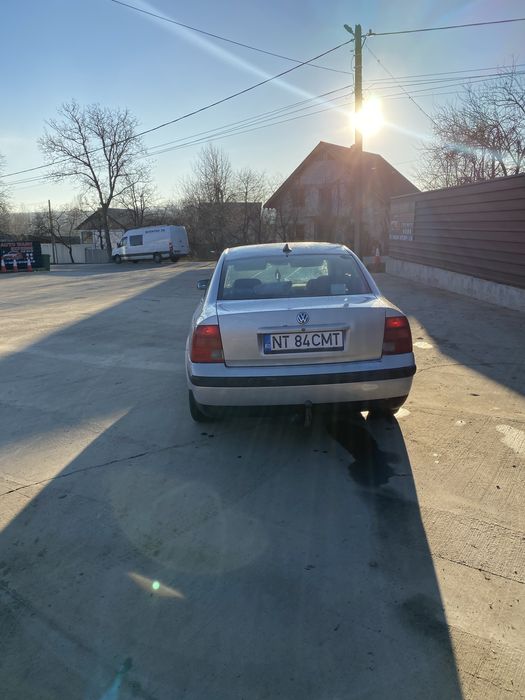 Vand passat b5 in stare buna