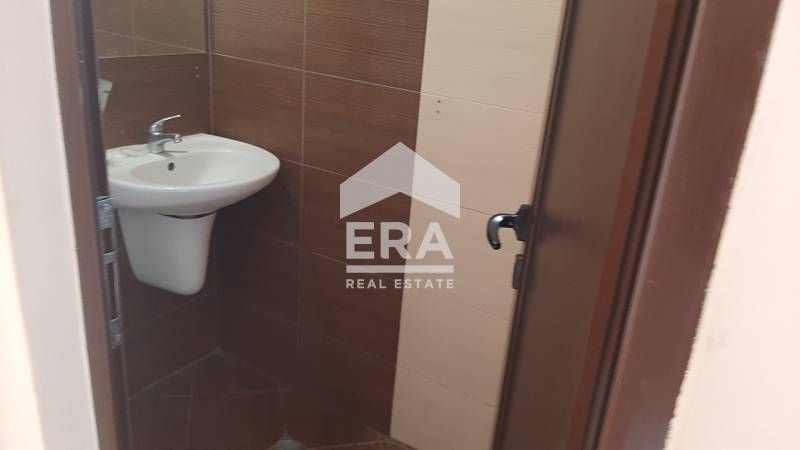 Продава се Тристаен апартамент в Поморие - 70 кв.м за 915 €/кв.м - Снимка #7