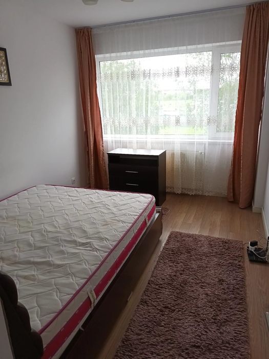 Inchiriez apartament 2 camere