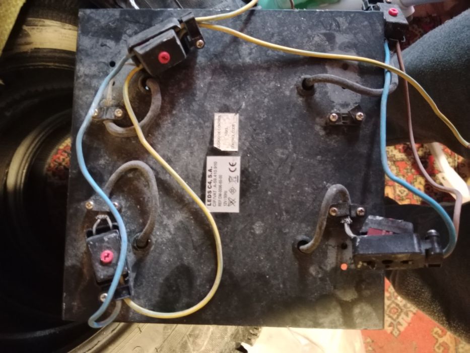 Продам светильные лампы