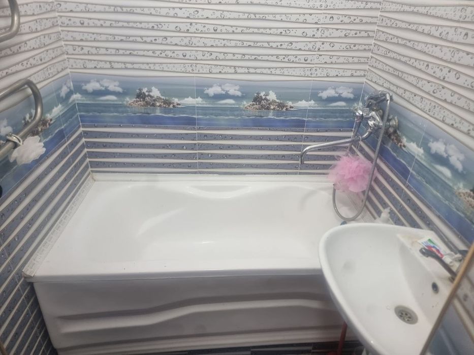 Tinchlik ofisi oldida 2xonali kvartira ijaraga beriladi