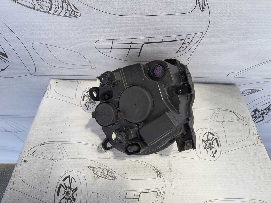 Far Stânga Halogen Fiat 500 / Cod OEM 45550748 (4F2)