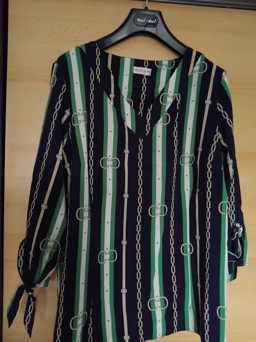 Bluze și costum elegant