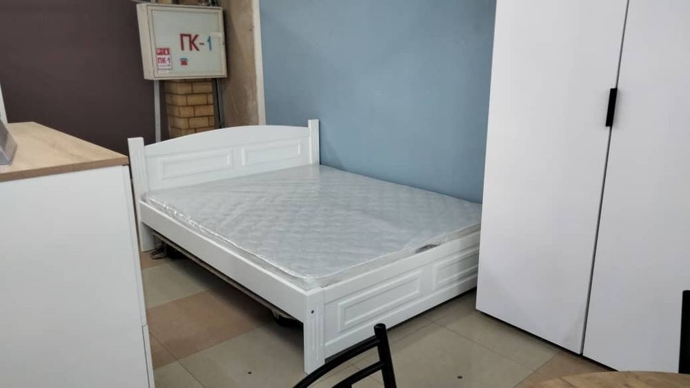 Деревянные кровати