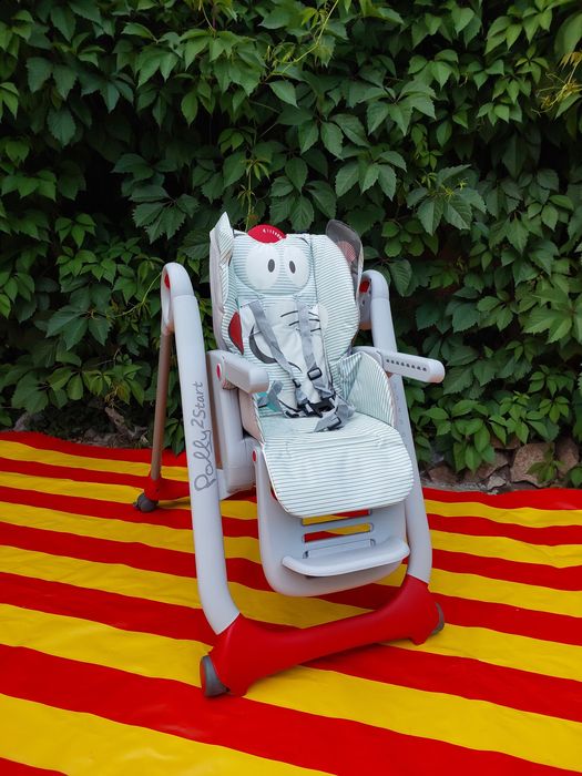 Chicco 2в1  стульчик, столик для кормления