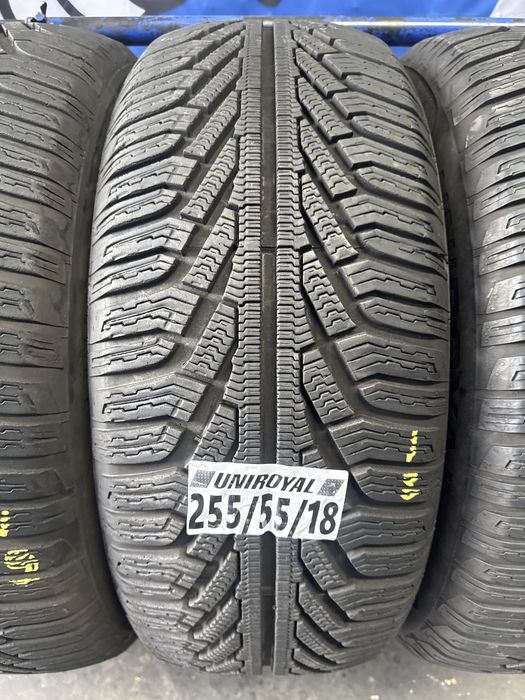 255/55/18 Uniroyal M+S