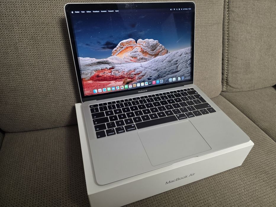 Apple MacBook Air Retina