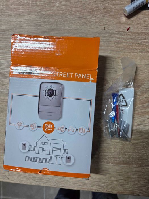 kit videointerfon cu 2 fire BTicino 331860