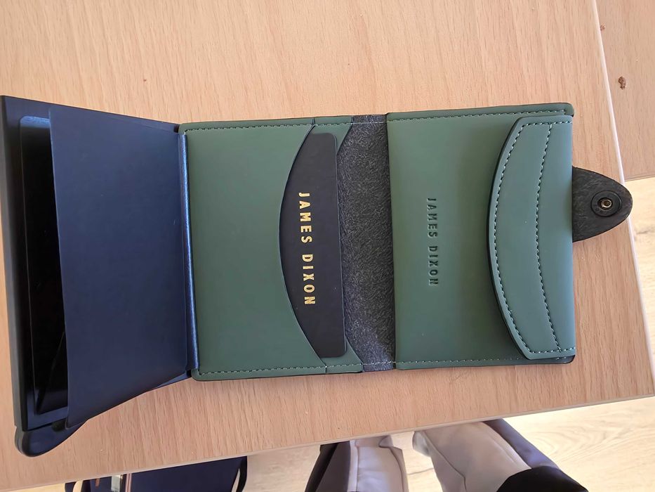 James Dixon Wallet