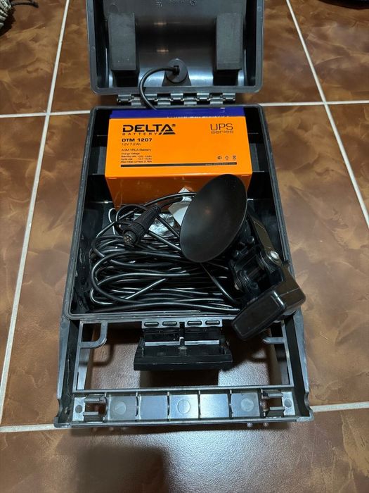 Эхолот Garmin Fishfinder 140