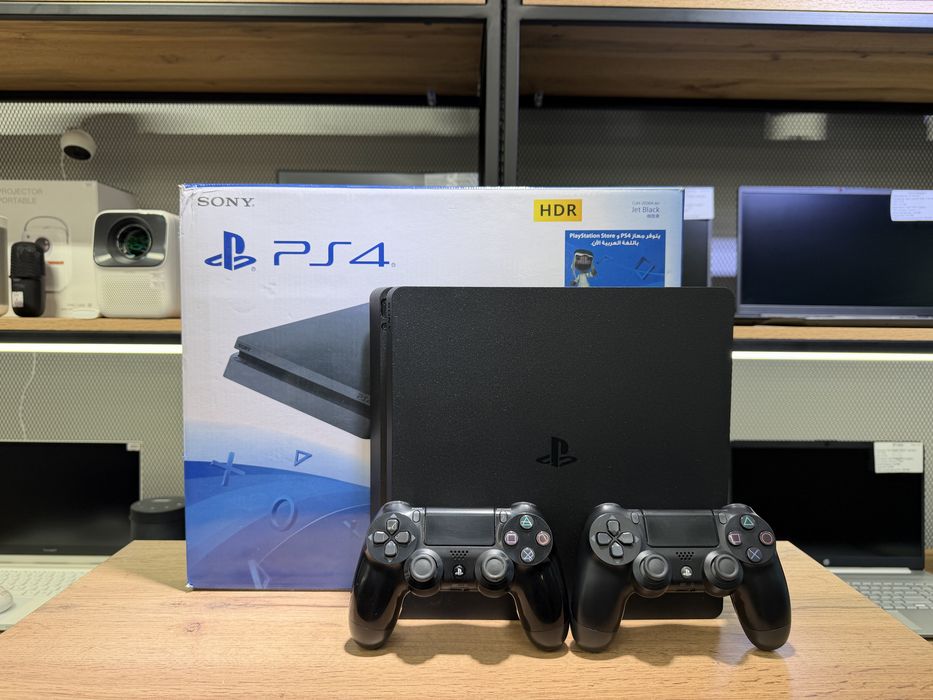 Sony PlayStation 4 Slim, 1 TB полный комплект, с играми, 2235/А10