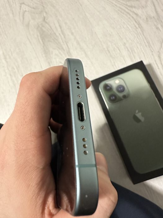 iPhone 16 Teal 128GB – Garanție Apple – FullBox Impecabil