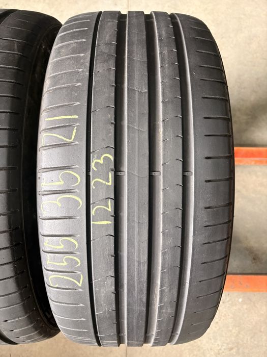 Anvelope vara 255/35/21 Pirelli P Zero 255 35 21 R 21