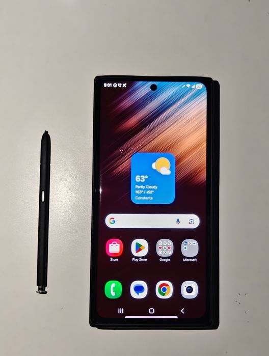 Vând Samsung s22 ultra 128gb Negru stare impecabilă