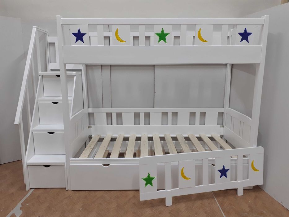 TRANSPORT GRATUIT.Pat etajat din lemn masiv cod 3517