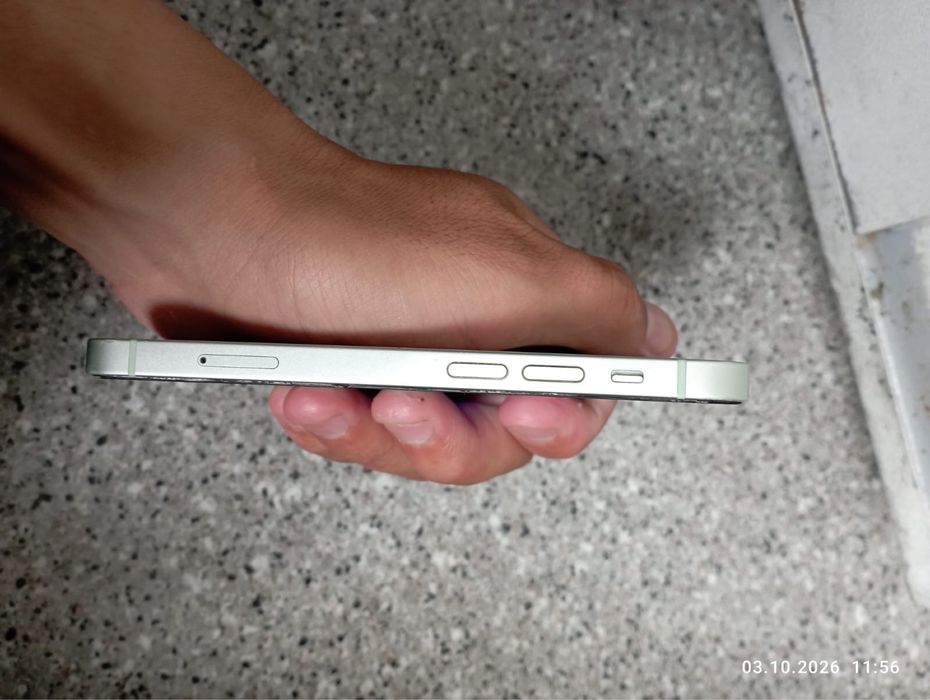 Телефон iphone 12mini