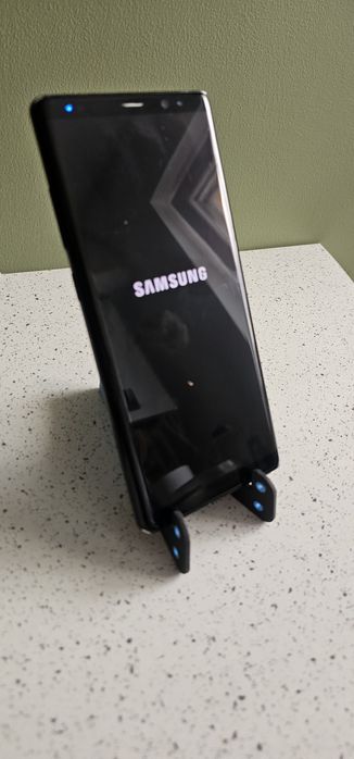 Galaxy NOTe 8, foarte bun.