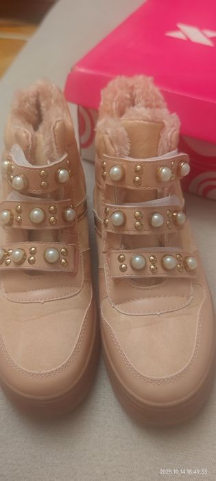 Нови Розови боти 38 номер