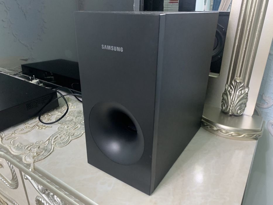 Домашний кинотеотор SAMSUNG