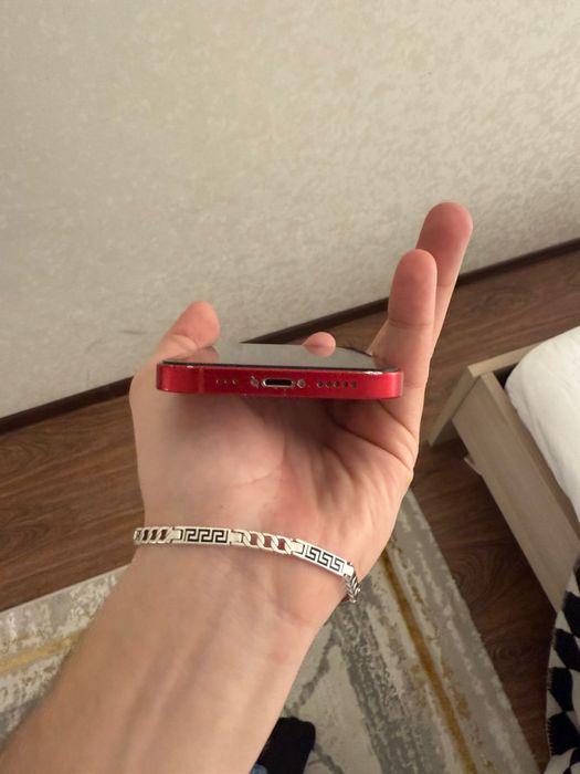 Iphone 13 хорошем состояни