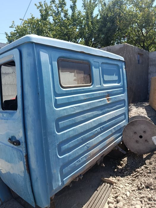 зил бычок 4331кабина сотилади