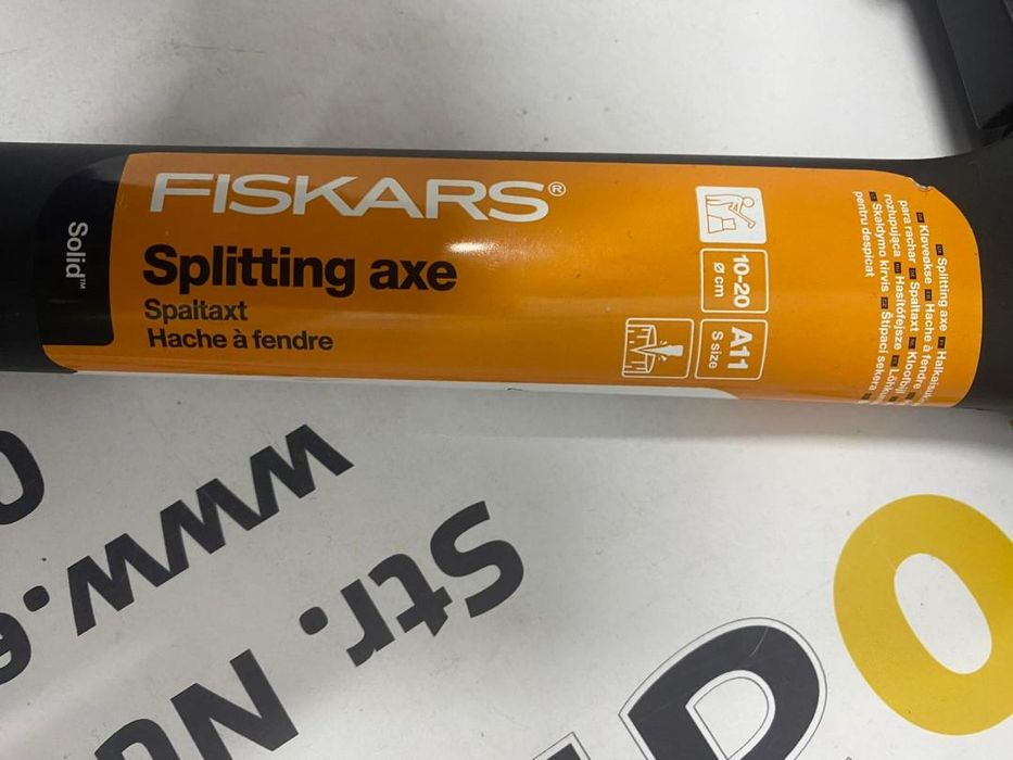 Topor Fiskars A11 pentru despicat, coada poliamida armata cu -N2-