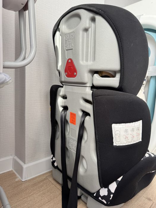 Автокресло + подарок ванночка