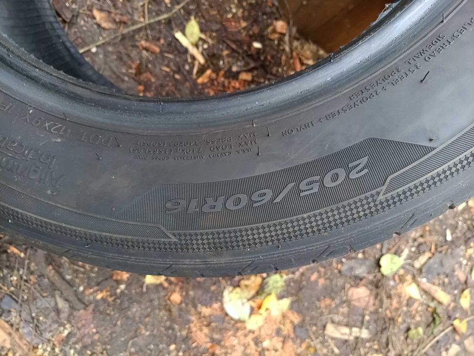 продавам гуми ханкок 205 60 16 дот 05 22г