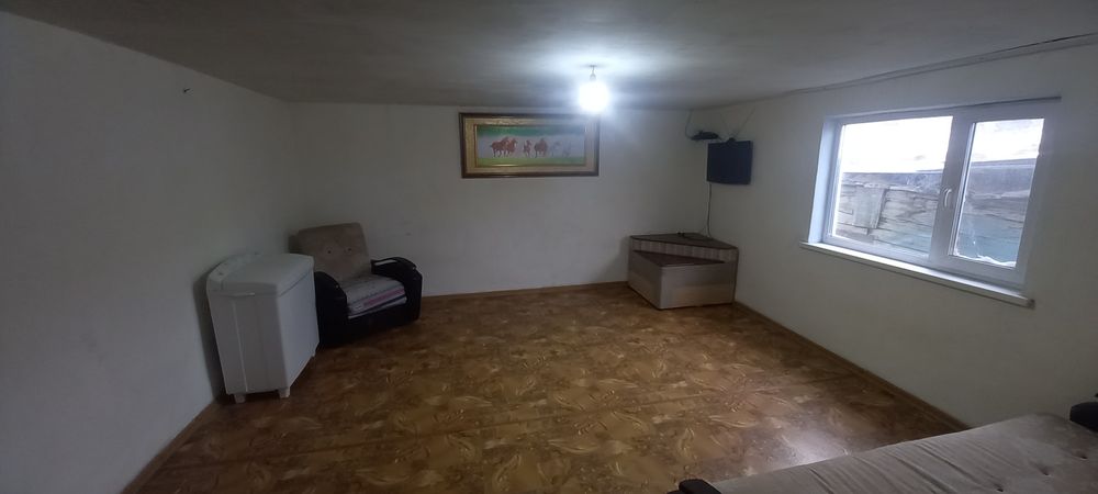 Сдам времянку семейным.