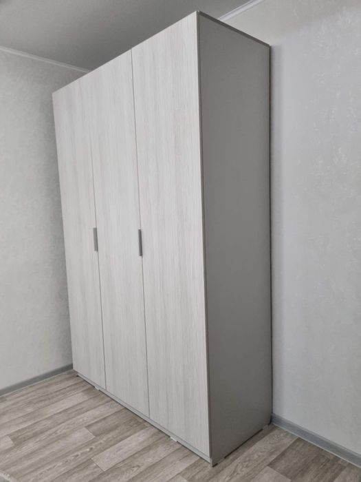 Продам шкаф 80 тысяч