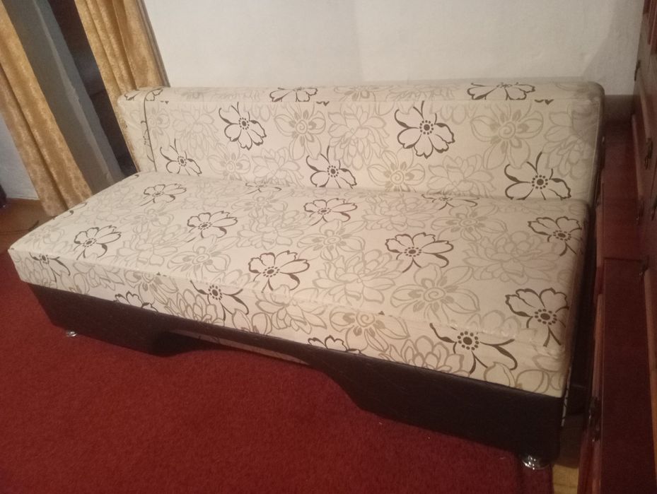Продам диван раскладной
