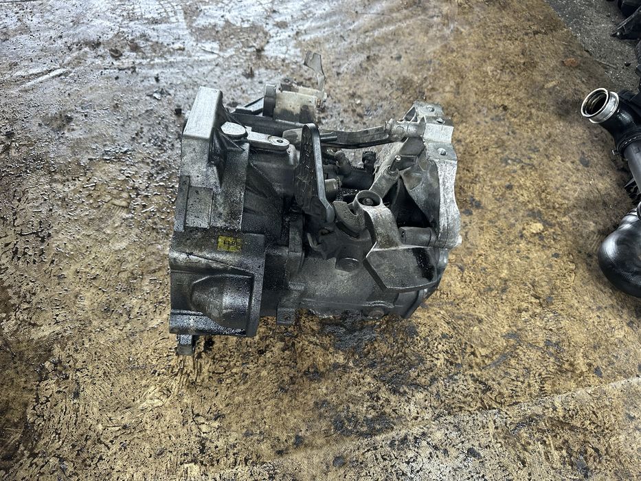 Кутия JCR -5 степенна за 1.9tdi-BLS Фолксваген,Сеат,Шкода!