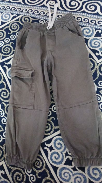 Продам Брюки на мальчика
