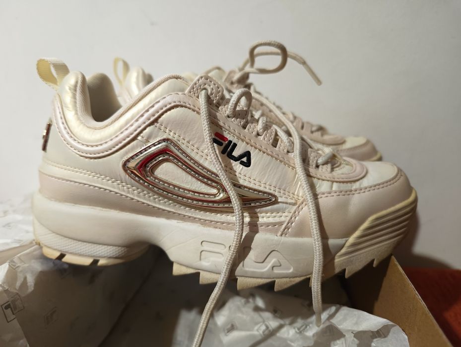 Сникърси Fila 37