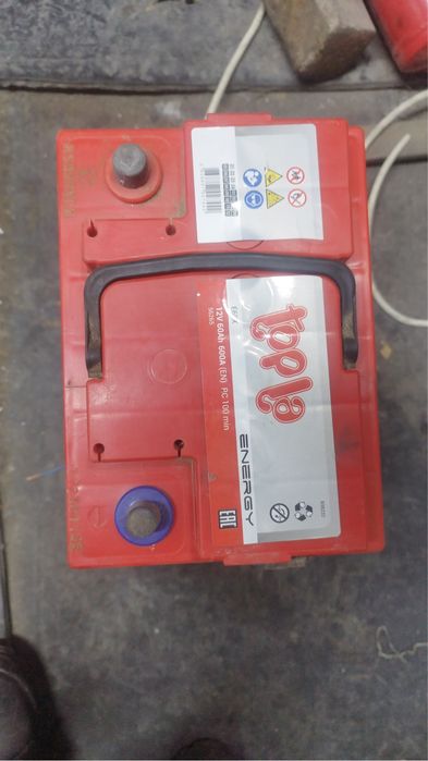 Продаю аккумуляторы 60