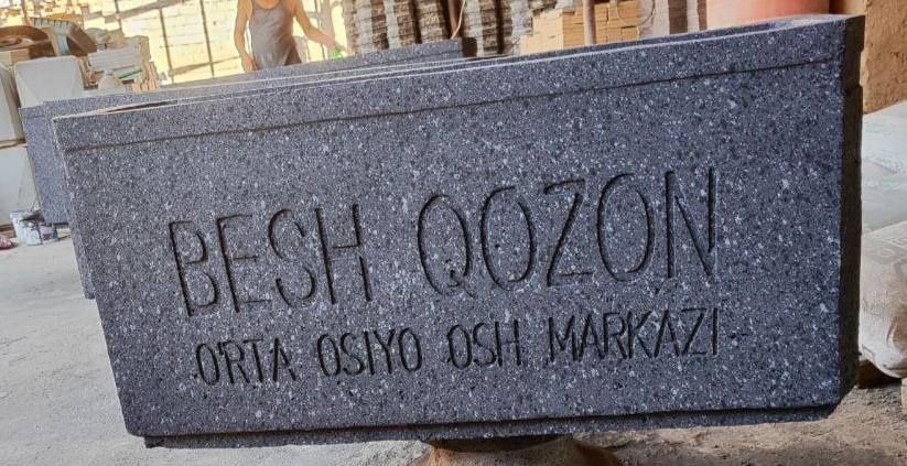 Vazon kashpo biton tuveklar bog va hovli uchun