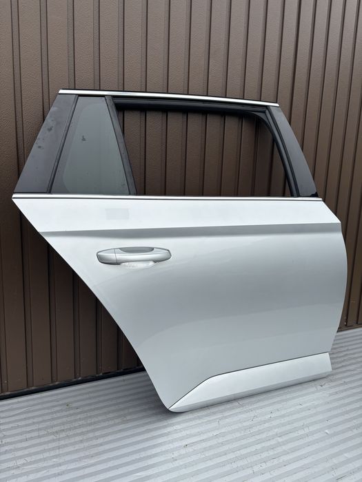 Usa dr spate Skoda Superb 3 combi cod de culoare LA7W 2015-2020